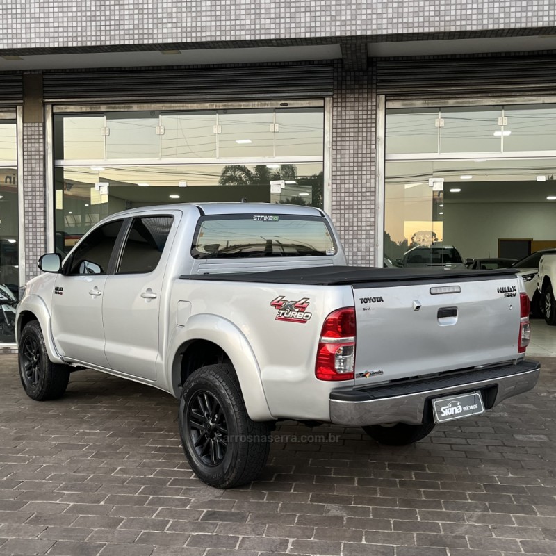 HILUX 3.0 SRV TOP 4X4 CD 16V TURBO INTERCOOLER DIESEL 4P AUTOMÁTICO - 2012 - VACARIA