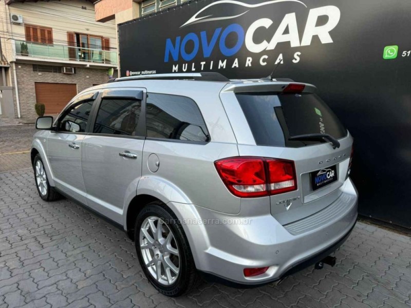 JOURNEY 3.6 RT V6 GASOLINA 4P AUTOMÁTICO - 2013 - ESTâNCIA VELHA