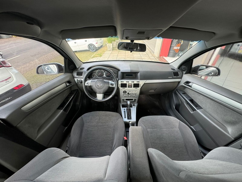 VECTRA 2.0 MPFI ELEGANCE 8V 140CV FLEX 4P AUTOMÁTICO - 2010 - CAXIAS DO SUL