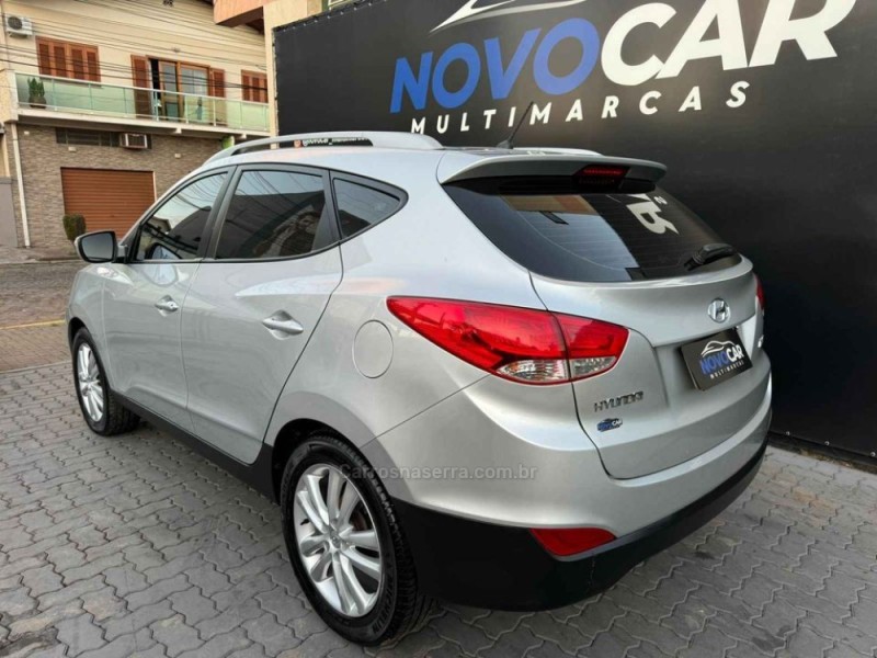 IX35 2.0 MPI 4X2 16V GASOLINA 4P MANUAL - 2011 - ESTâNCIA VELHA