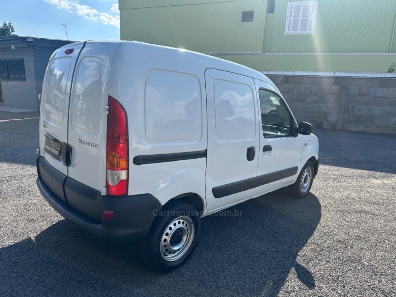 KANGOO 1.6 EXPRESS 16V FLEX 3P MANUAL - 2015 - CAXIAS DO SUL