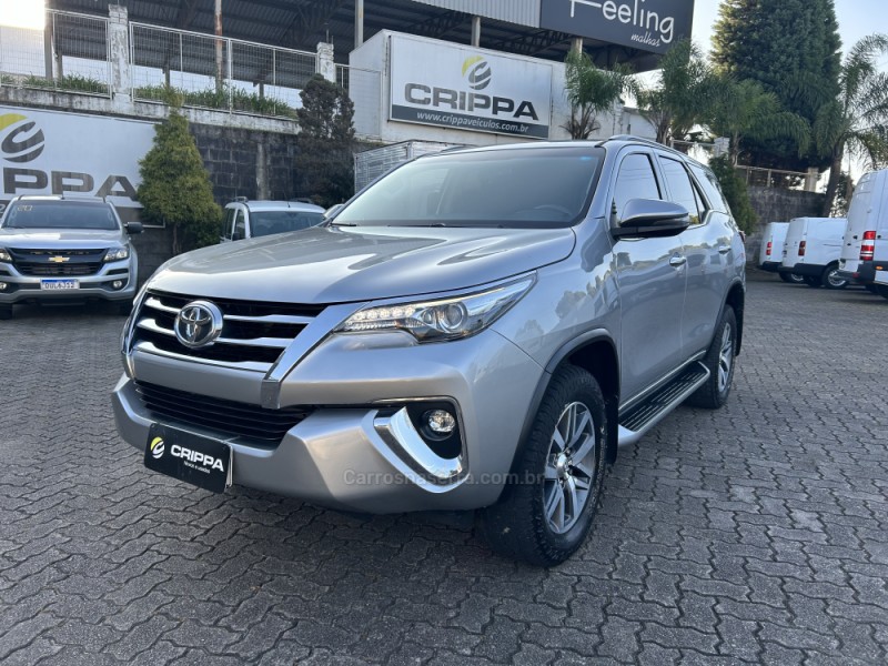 hilux sw4 2.8 srx 4x4 16v turbo intercooler diesel 4p automatico 2018 farroupilha