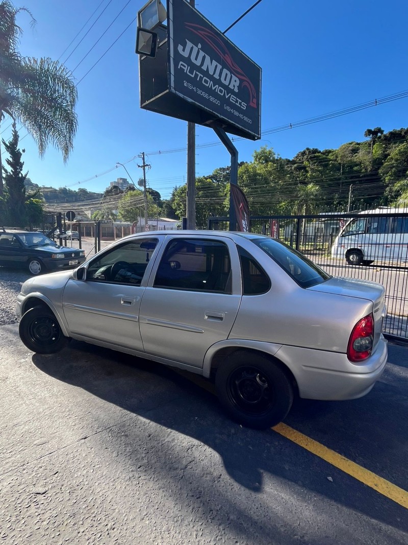 CORSA 1.0 MPFI WIND SEDAN 8V GASOLINA 4P MANUAL - 2001 - CAXIAS DO SUL