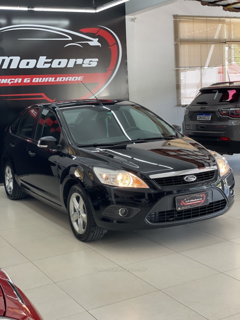 FOCUS 1.6 GL 8V GASOLINA 4P MANUAL - 2011 - FARROUPILHA