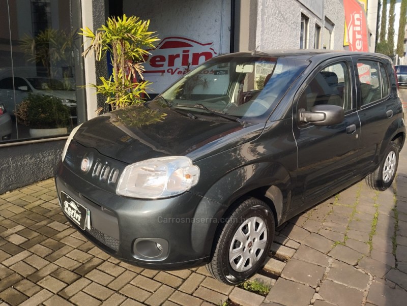 UNO 1.0 EVO VIVACE 8V FLEX 4P MANUAL - 2013 - MARAU