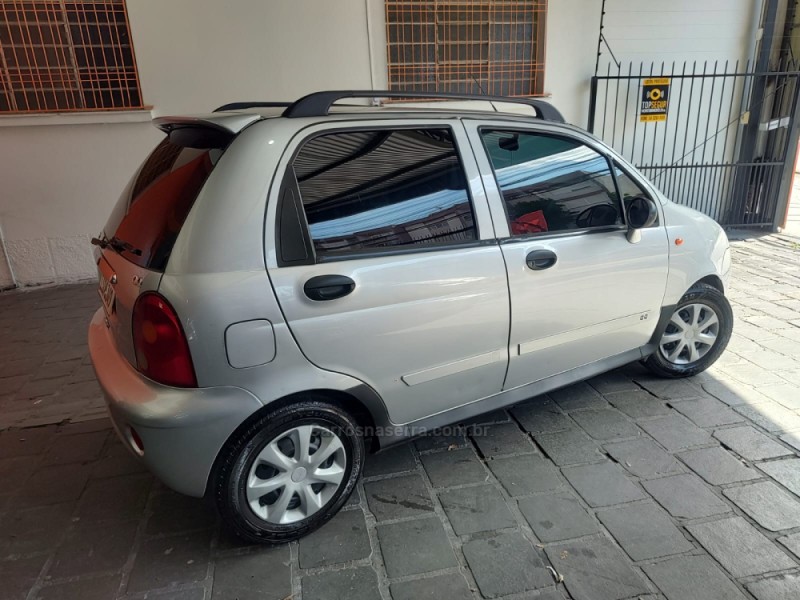 QQ 1.1 MPFI 16V GASOLINA 4P MANUAL - 2012 - CAXIAS DO SUL