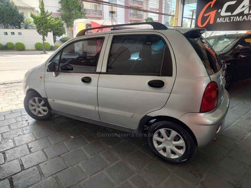 QQ 1.1 MPFI 16V GASOLINA 4P MANUAL - 2012 - CAXIAS DO SUL