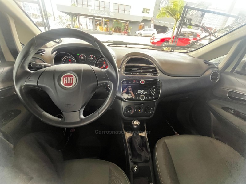 PUNTO 1.4 ATTRACTIVE 8V FLEX 4P MANUAL - 2016 - SANTA CRUZ DO SUL