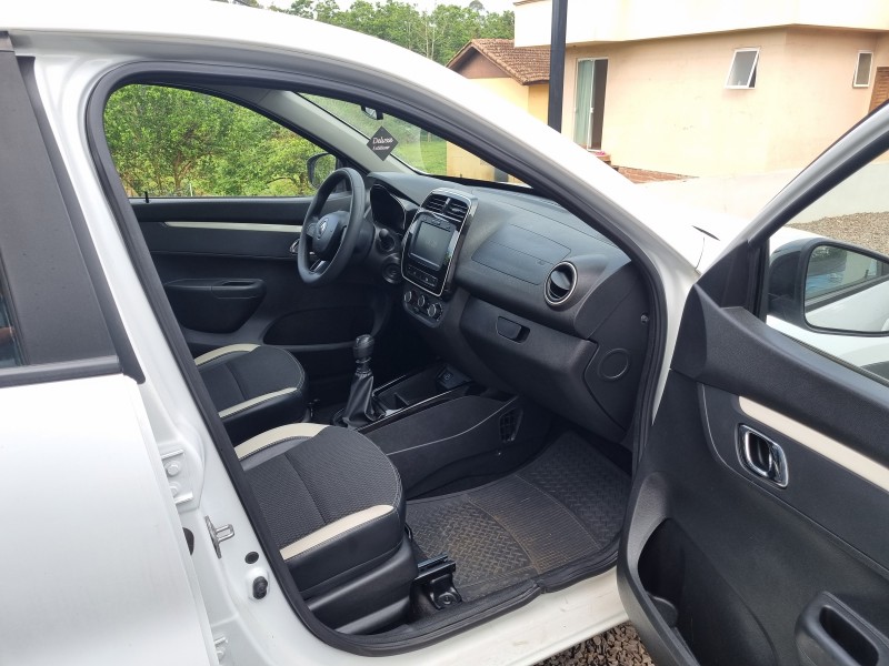 KWID 1.0 12V SCE FLEX INTENSE MANUAL - 2019 - ARROIO DO MEIO