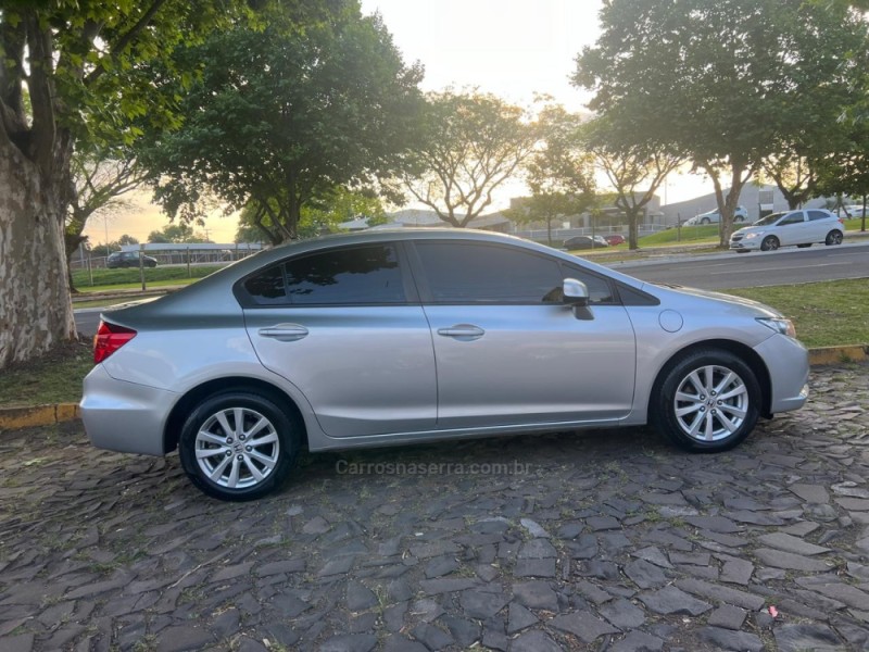 CIVIC 1.8 LXS 16V FLEX 4P AUTOMÁTICO - 2013 - DOIS IRMãOS