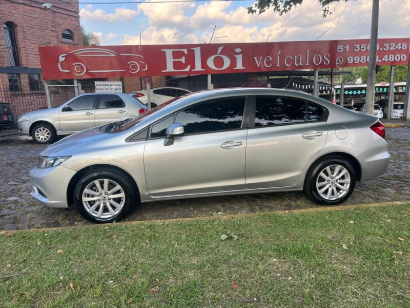 CIVIC 1.8 LXS 16V FLEX 4P AUTOMÁTICO - 2013 - DOIS IRMãOS