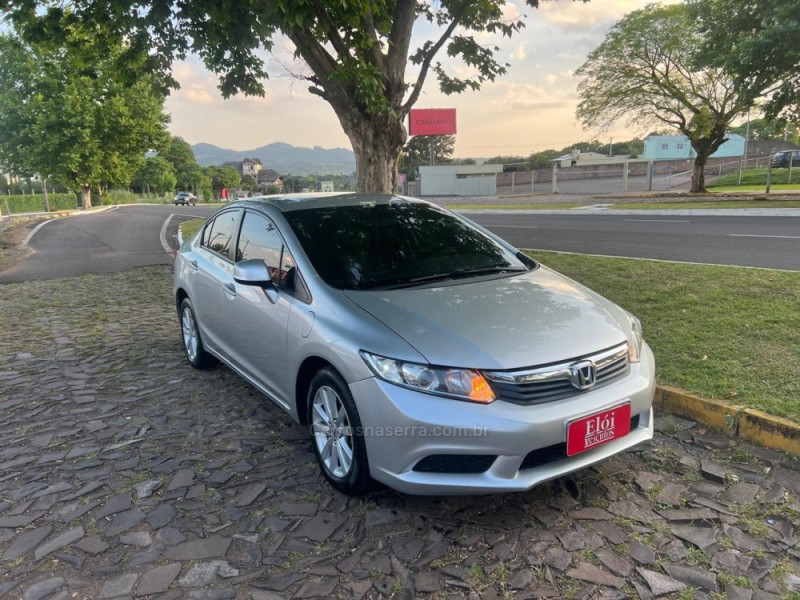 CIVIC 1.8 LXS 16V FLEX 4P AUTOMÁTICO - 2013 - DOIS IRMãOS