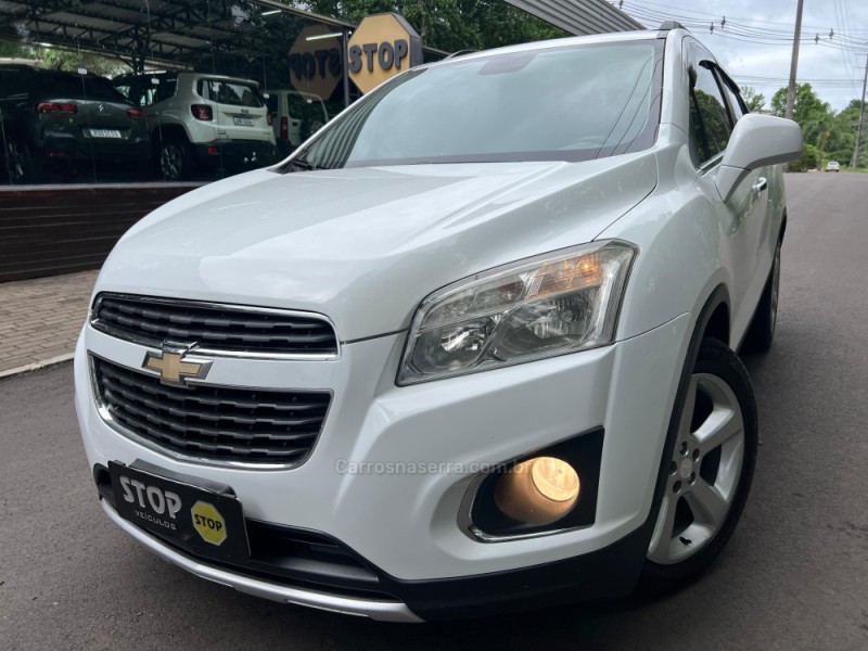 TRACKER 1.8 MPFI LTZ 4X2 16V FLEX 4P AUTOMÁTICO - 2015 - DOIS IRMãOS