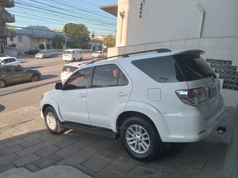 HILUX SW4 3.0 SRV 4X4 16V TURBO INTERCOOLER DIESEL 4P AUTOMÁTICO - 2013 - GARIBALDI