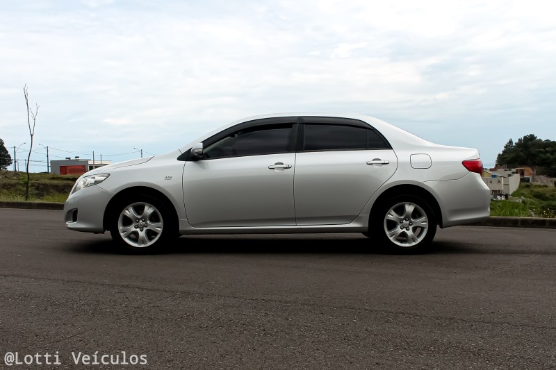 COROLLA 1.8 XEI 16V FLEX 4P MANUAL - 2009 - FARROUPILHA