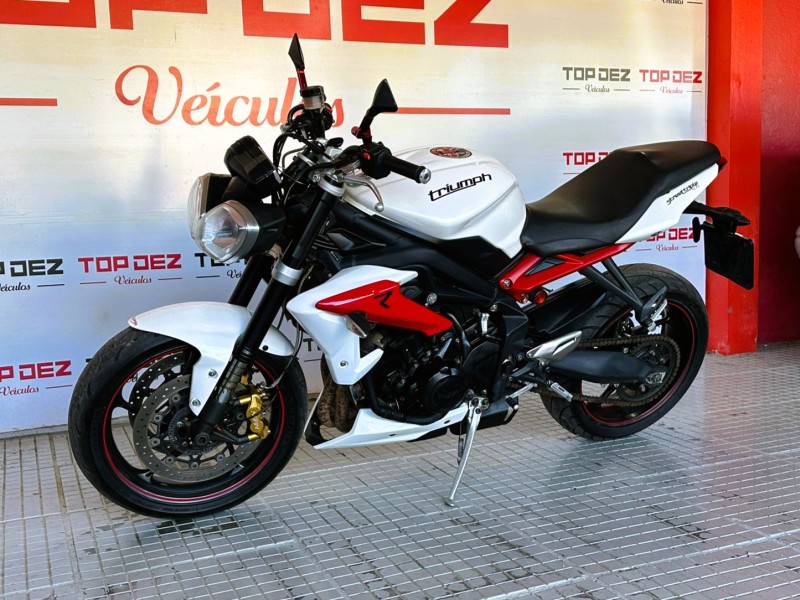 STREET TRIPLE 675 ABS - 2014 - SãO SEBASTIãO DO CAí