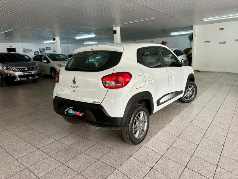 KWID 1.0 12V SCE FLEX INTENSE MANUAL - 2019 - NOVO HAMBURGO