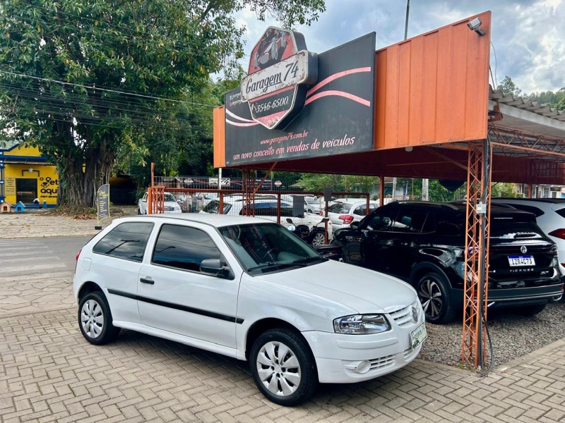 GOL 1.0 MI CITY 8V FLEX 2P MANUAL G.IV - 2013 - TRêS COROAS