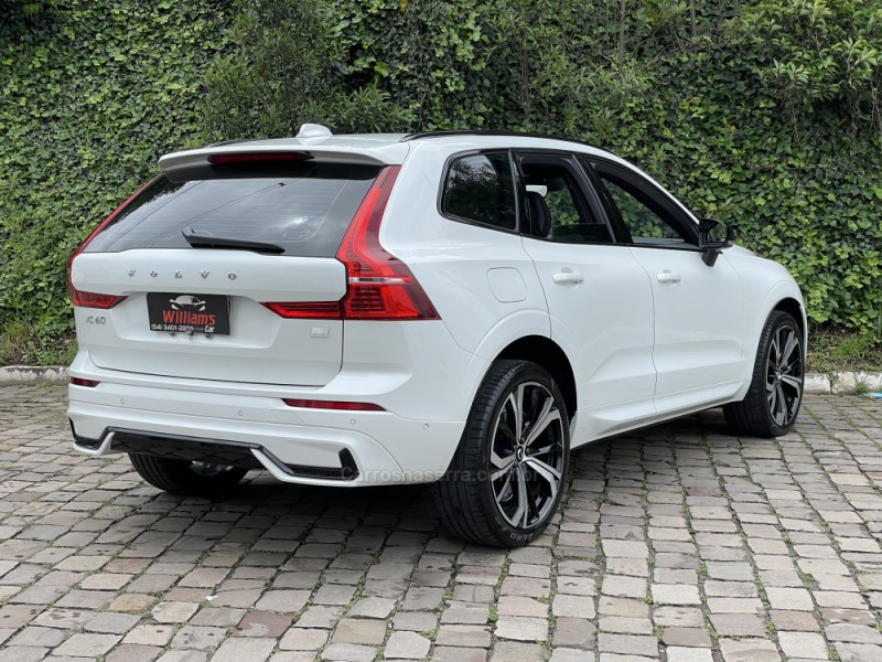 XC60 2.0 T8 ULTIMATE DARK AWD HIBRIDO 4P AUTOMÁTICO  - 2024 - FARROUPILHA