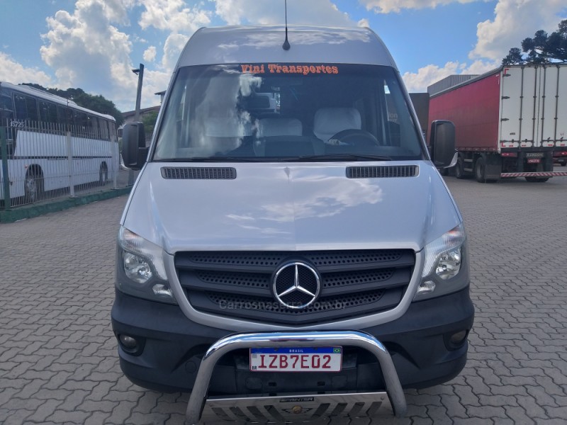 SPRINTER 2.2 415 CDI VAN 16 LUGARES TETO ALTO 16V BI-TURBO DIESEL MANUAL - 2019 - CAXIAS DO SUL