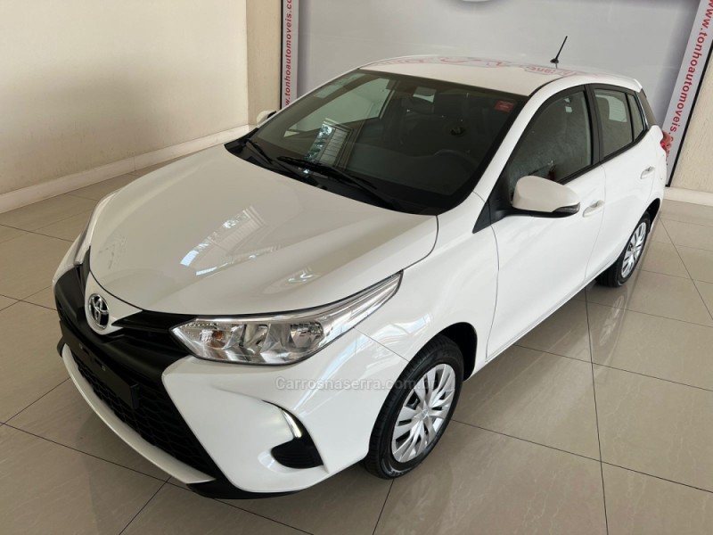 YARIS 1.5 XL 16V FLEX 4P AUTOMATÍCO - 2025 - LAJEADO