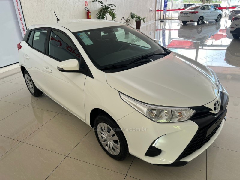 YARIS 1.5 XL 16V FLEX 4P AUTOMATÍCO - 2025 - LAJEADO