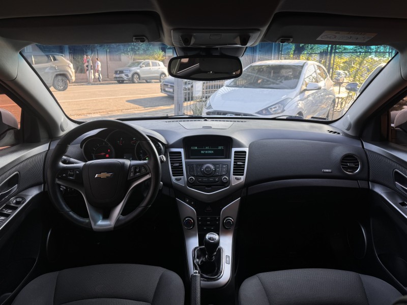 CRUZE 1.8 LT 16V FLEX 4P MANUAL - 2014 - BENTO GONçALVES