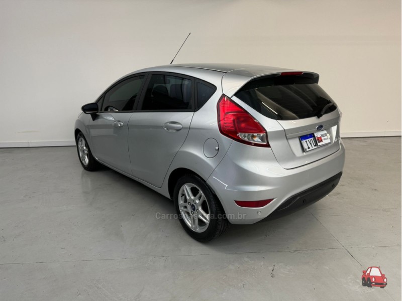 FIESTA 1.6 SEL HATCH 16V FLEX 4P AUTOMÁTICO - 2018 - CAXIAS DO SUL