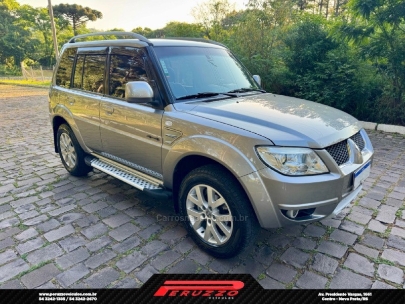 PAJERO TR4 2.0 4X4 16V 140CV FLEX 4P AUTOMÁTICO - 2014 - NOVA PRATA