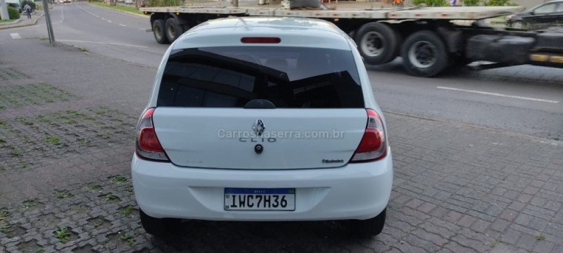 CLIO 1.0 AUTHENTIQUE 8V GASOLINA 4P MANUAL - 2015 - CAXIAS DO SUL