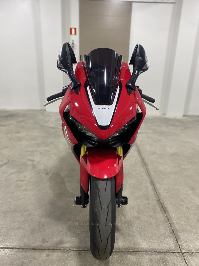 CBR 1000RR FIREBLADE