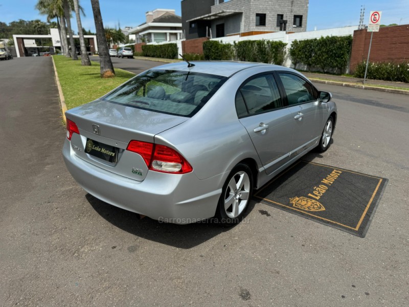 CIVIC 1.8 LXS 16V GASOLINA 4P AUTOMÁTICO