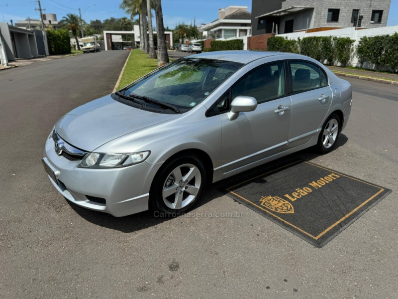 CIVIC 1.8 LXS 16V GASOLINA 4P AUTOMÁTICO - 2010 - SãO LEOPOLDO