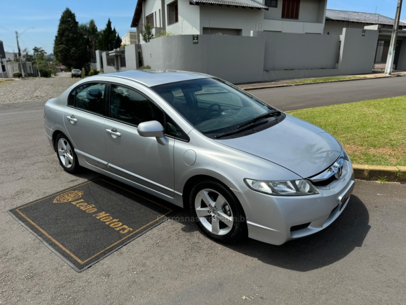 CIVIC 1.8 LXS 16V GASOLINA 4P AUTOMÁTICO - 2010 - SãO LEOPOLDO