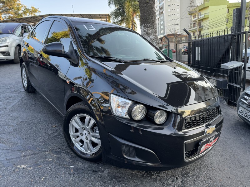 SONIC 1.6 LT SEDAN 16V FLEX 4P AUTOMÁTICO - 2013 - CAXIAS DO SUL