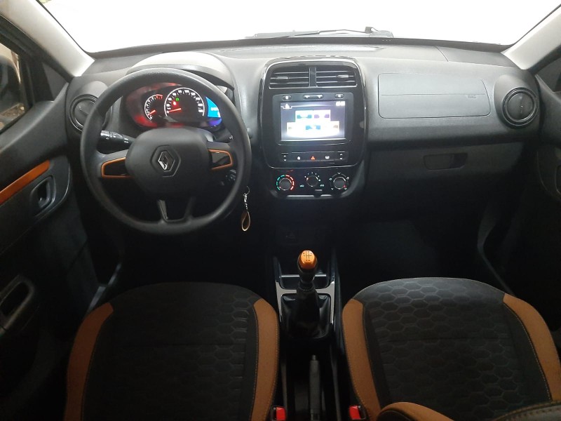 KWID 1.0 12V OUTSIDER FLEX 4P MANUAL - 2022 - CAXIAS DO SUL