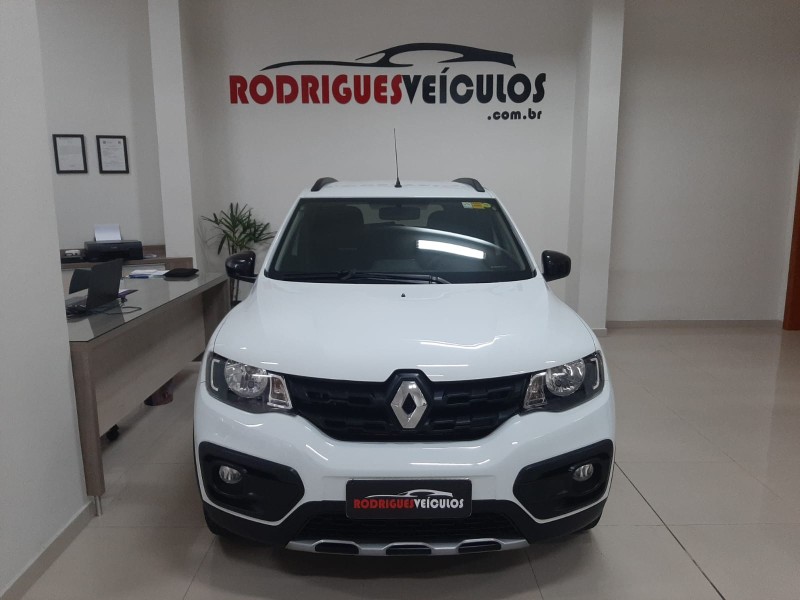 KWID 1.0 12V OUTSIDER FLEX 4P MANUAL - 2022 - CAXIAS DO SUL