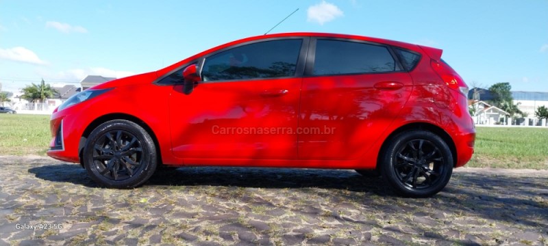 FIESTA 1.6 SE HATCH 16V FLEX 4P MANUAL - 2019 - SOMBRIO