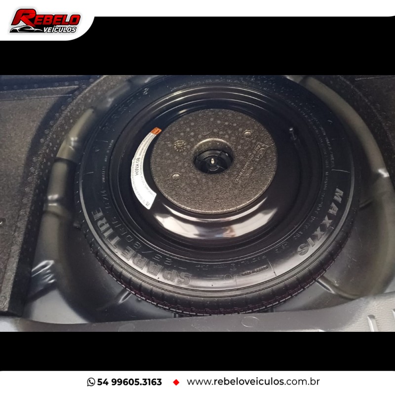 FOCUS 2.0 SE SEDAN 16V FLEX 4P AUTOMÁTICO - 2015 - CAXIAS DO SUL