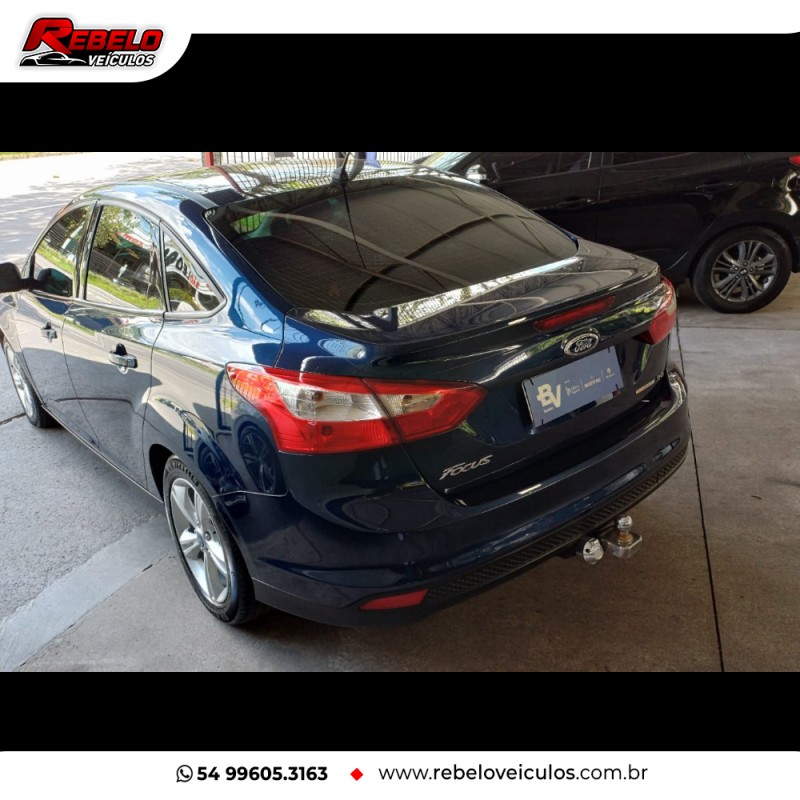 FOCUS 2.0 SE SEDAN 16V FLEX 4P AUTOMÁTICO - 2015 - CAXIAS DO SUL