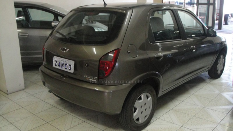 CELTA 1.0 VHCE LT 8V FLEX 4P MANUAL - 2014 - FARROUPILHA