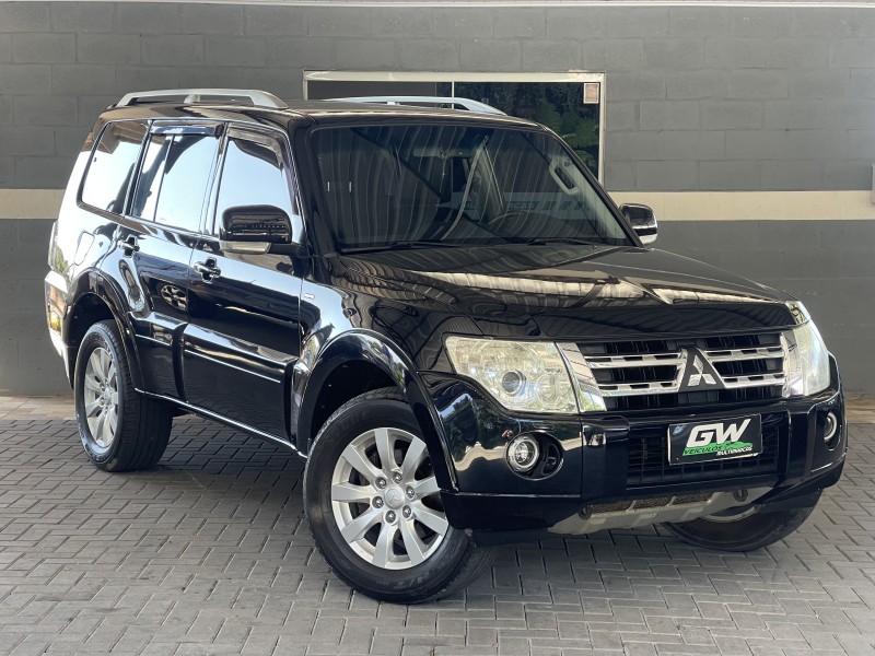 PAJERO FULL 3.2 HPE 4X4 16V DIESEL 4P AUTOMÁTICO - 2009 - CAXIAS DO SUL