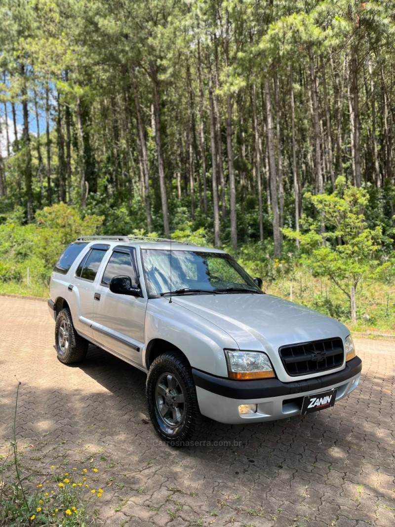 blazer 2.8 dti 4x2 12v turbo intercooler diesel 4p manual 2002 sananduva