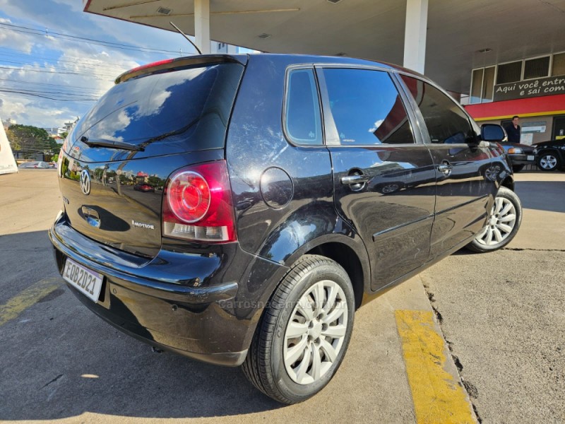 POLO 1.6 MI 8V FLEX 4P AUTOMATIZADO - 2011 - CAXIAS DO SUL
