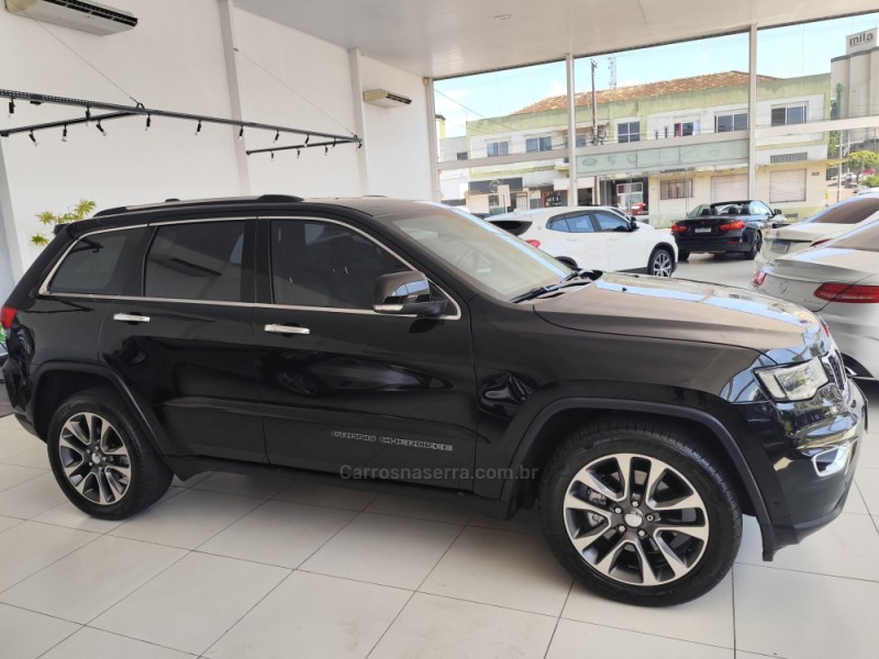 GRAND CHEROKEE 3.0 LIMITED 4X4 V6 24V TURBO DIESEL 4P AUTOMÁTICO - 2018 - ERECHIM