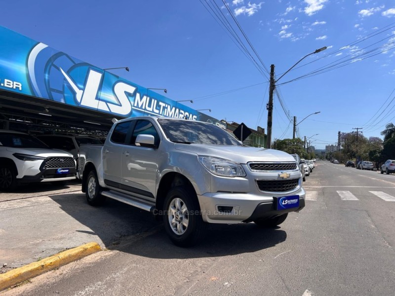 S10 2.4 LT 4X2 CD 8V FLEX 4P MANUAL - 2014 - VENâNCIO AIRES