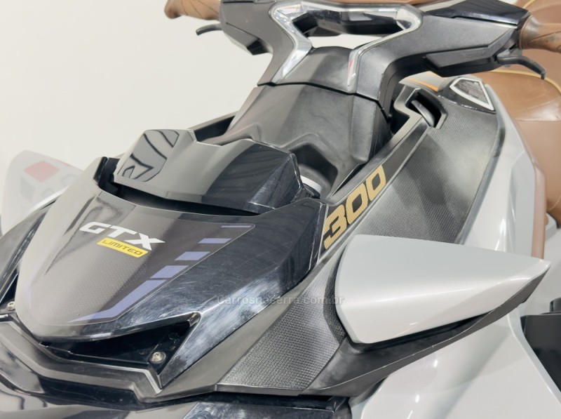 JET SKI GTX-LIMITED 300 - 2019 - NOVO HAMBURGO