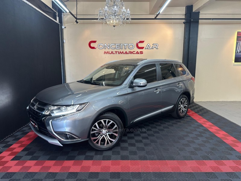 OUTLANDER 3.0 GT 4X4 V6 24V GASOLINA 4P AUTOMÁTICO - 2018 - NOVO HAMBURGO