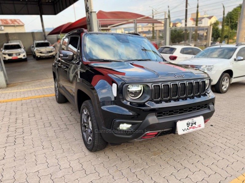 RENEGADE 1.3 TRAILHAWK T270 16V TURBO FLEX 4X4 4P AUTOMÁTICO - 2023 - FELIZ