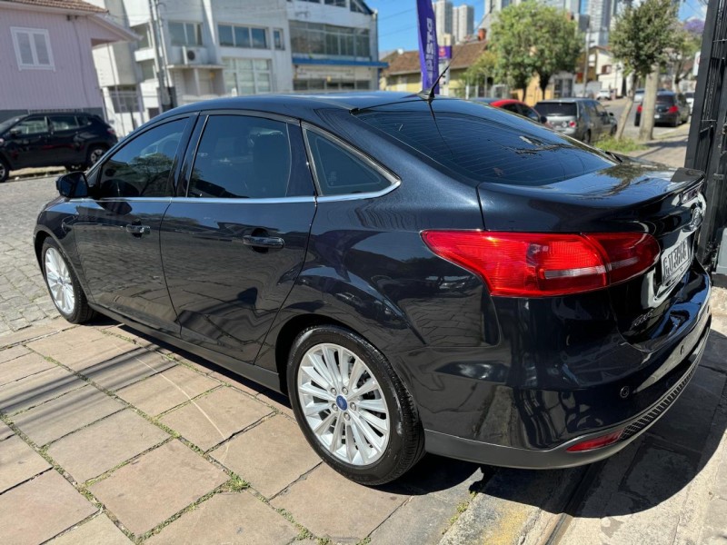 FOCUS 2.0 TITANIUM PLUS SEDAN 16V FLEX 4P AUTOMÁTICO - 2016 - CAXIAS DO SUL